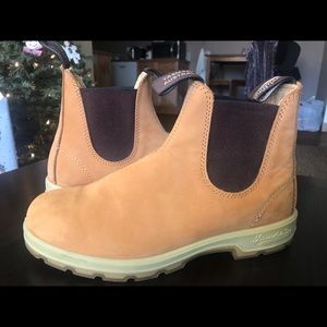 Sz9. Genuine leather Blundstone